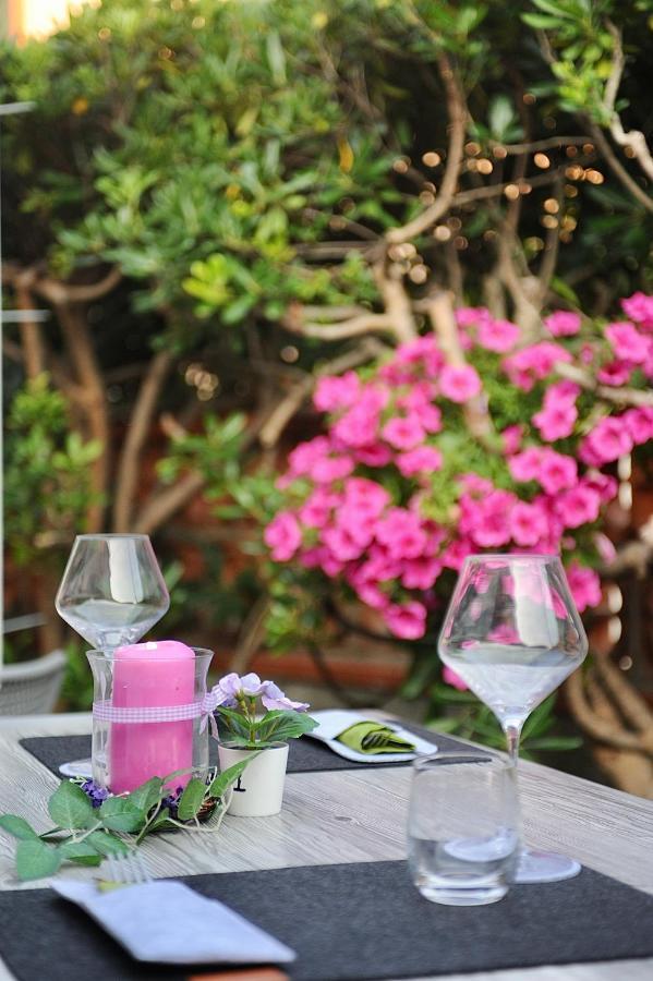 Hotel Le Giare Marina di Pietrasanta Eksteriør bilde